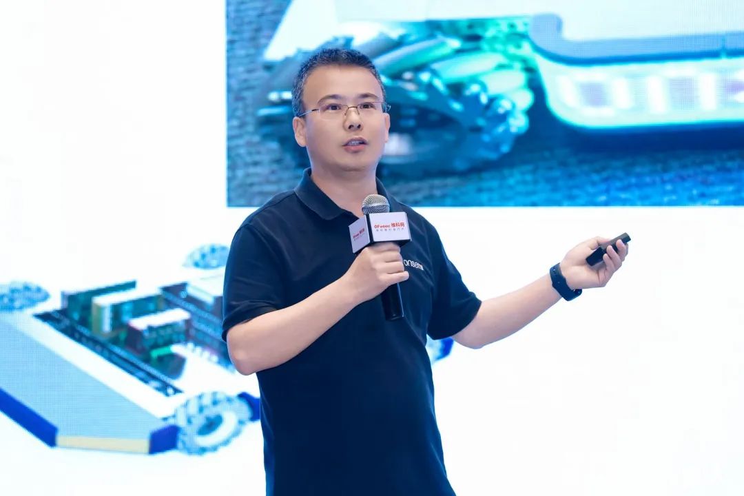 大咖齊聚，智啟新篇 | OFweek 2025（第十四屆）中國機(jī)器人產(chǎn)業(yè)大會圓滿收官！